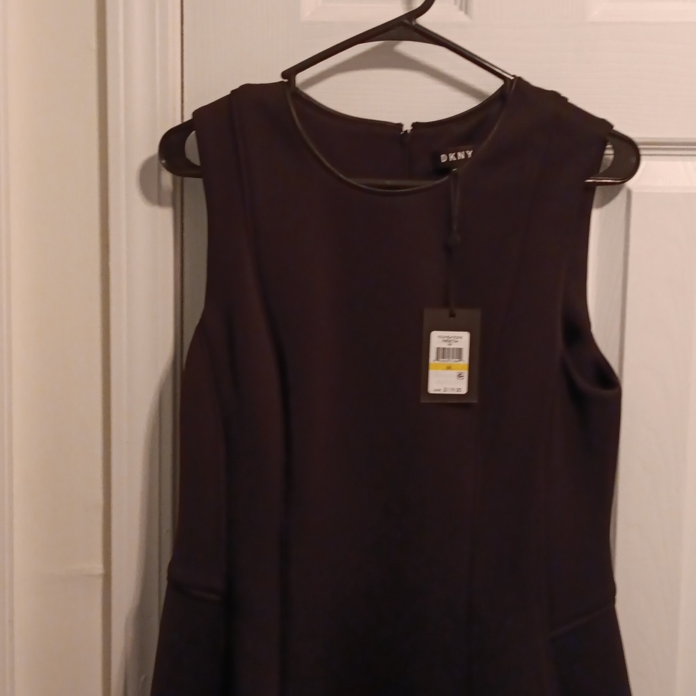Dress - Picture 2 of 4